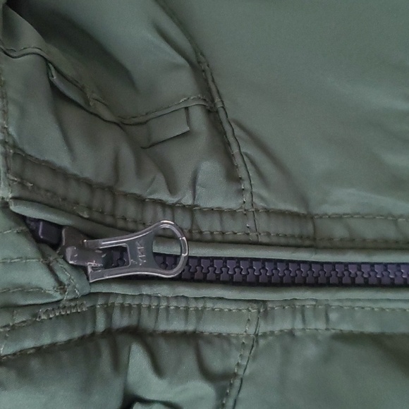 Gap Boys hooded Jacket sz 6-7 - Picture 4 of 12